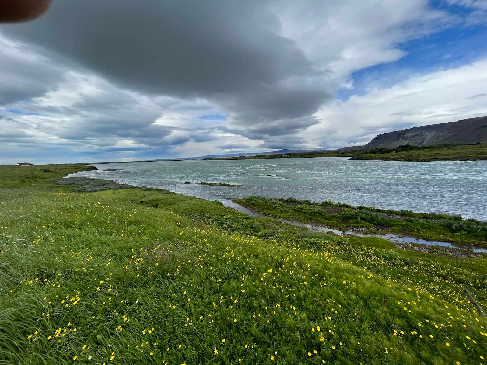 358504855_833722641657105_4586436053145447578_n (1)